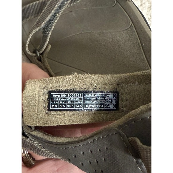 Teva Verra Sandals Hiking Water Strappy Adjustable Olive Green Womens size 7.5 - Picture 3 of 6
